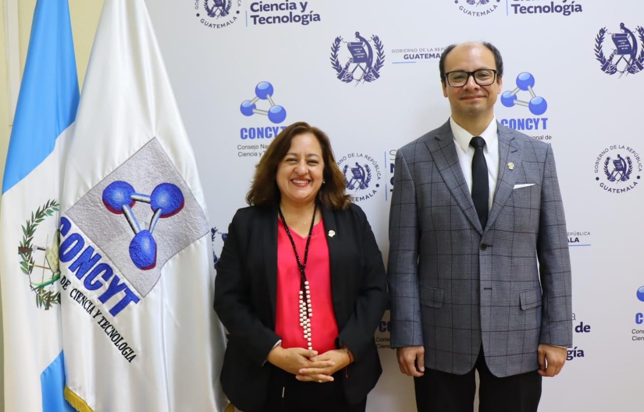 Pazos - Senacyt