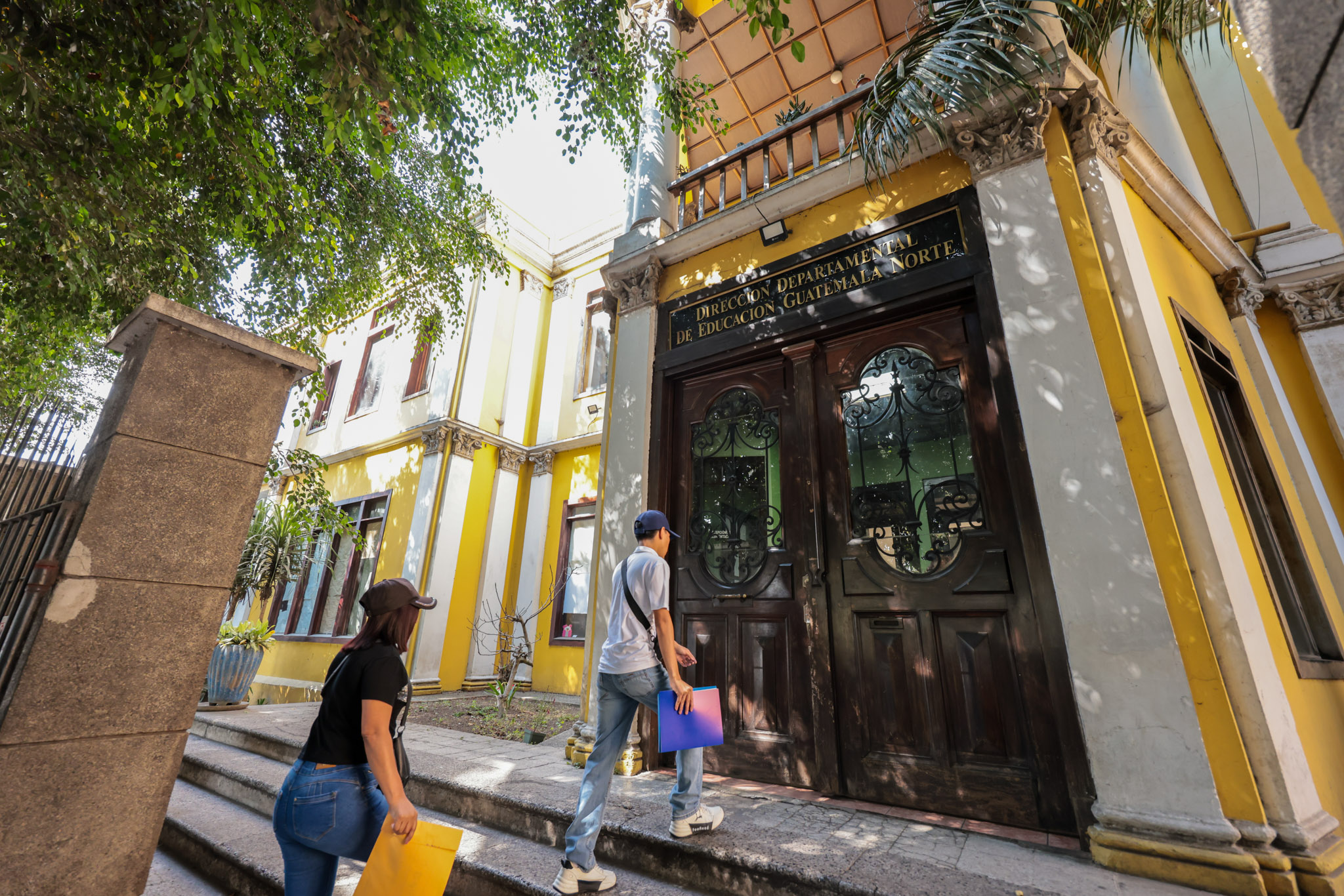 La Dirección de Bienes del Estado es el encargo de hacer la verificación legal del terreno.