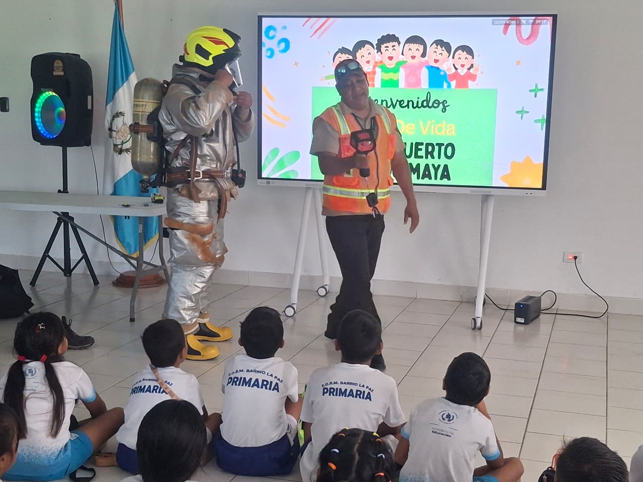 niño mundo maya