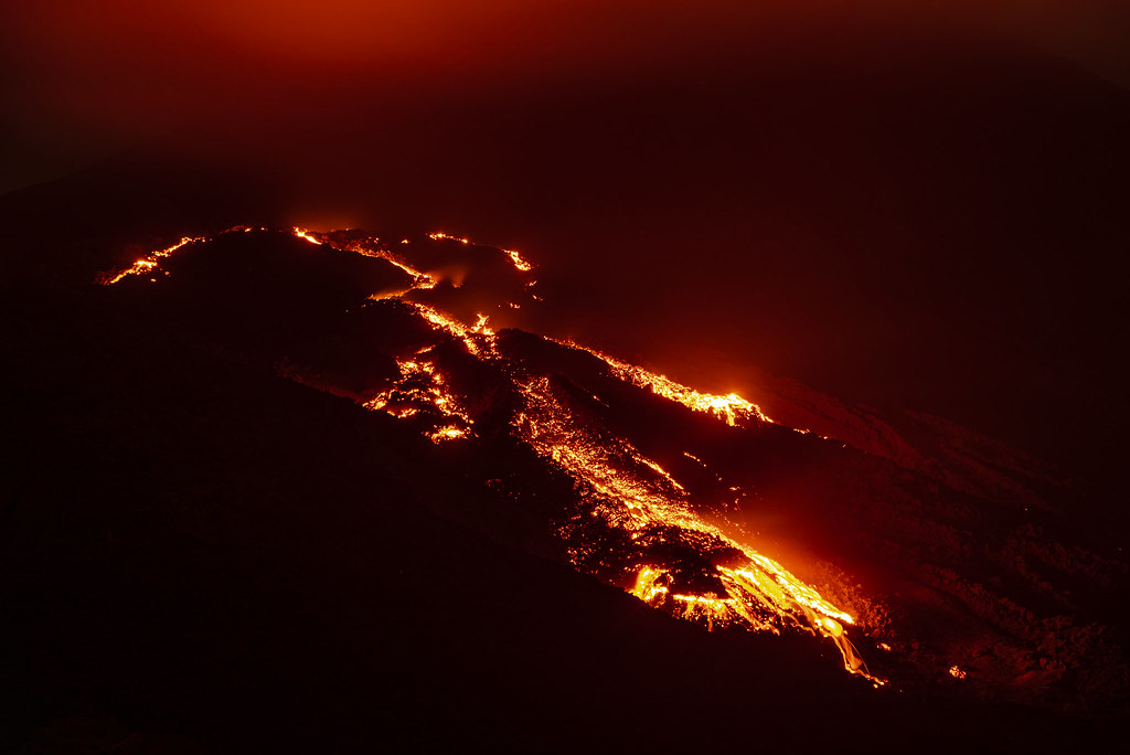 VOLCAN PELIGROSO