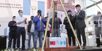 Presidente Alejandro Giammattei agradece a Taiwán el apoyo para construir hospital 