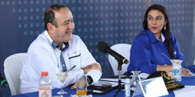 Presidente Alejandro Giammattei en su reunión con alcaldes del departamento de Guatemala