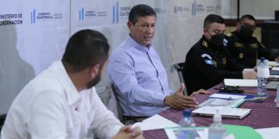 Autoridades de Gobernación priorizan acciones de seguridad en Villa Nueva
