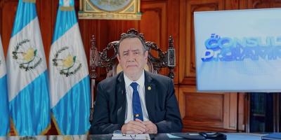En Consulta con el Dr. Giammattei