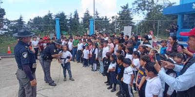 Alumnos de San Marcos aprenden seguridad vial de forma interactiva 