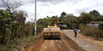 Inician trabajos de mantenimiento vial en Chimaltenango