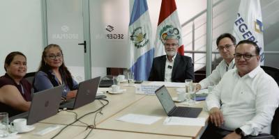 Delegación de SEGEPLAN en la evaluación de los proyectos del programa de cooperación con Perú.
