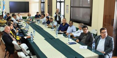 Representantes  del sector agrícola ampliado conocen avances del programa Suelos y Agua para el Futuro