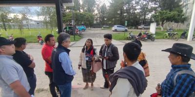 El ministro de Salud conversó con líderes comunitarios de Quiché en las instalaciones del hospital.