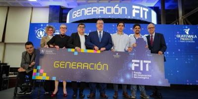 VICEMIPYME ENTREGA LOS PRIMEROS CRÉDITOS FIT