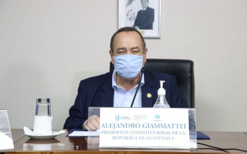 Presidente Alejandro Giammattei