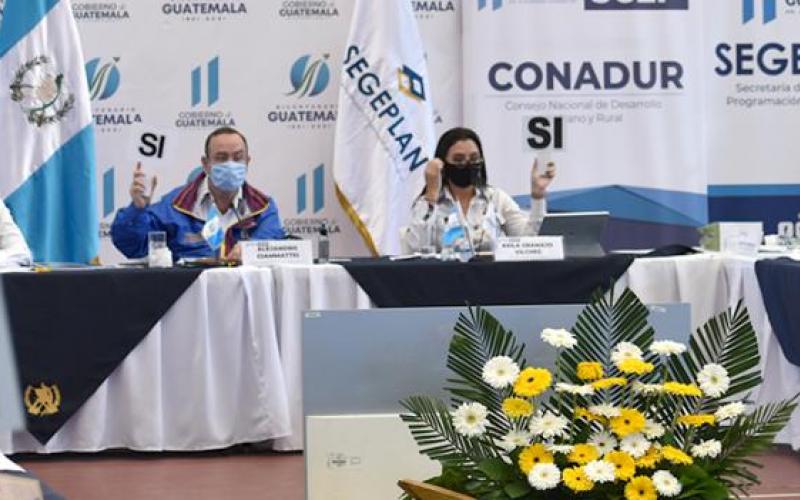 Sistema de Consejos de Desarrollo financiará 2,109 obras en todo el país