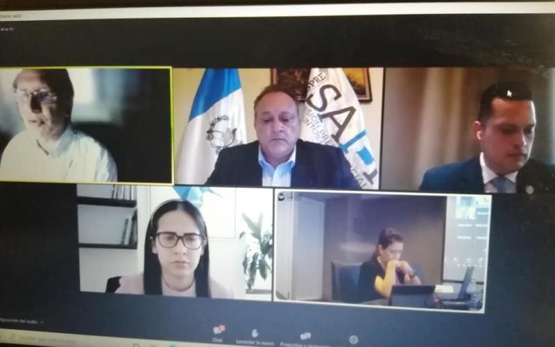 Ing. Luis Ruano en zoom 