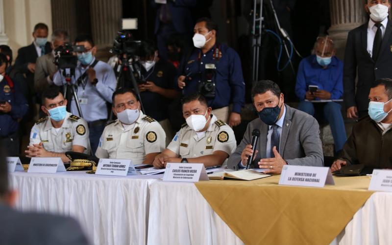 Acompañamiento de PNC fundamental para resguardo ciudadano y de vacunas