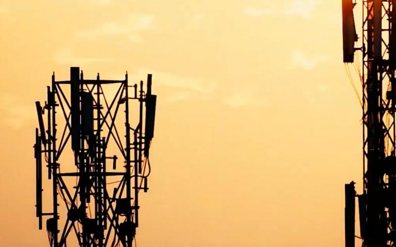 Frecuencias de radio y televisión deben renovar títulos de usufructo