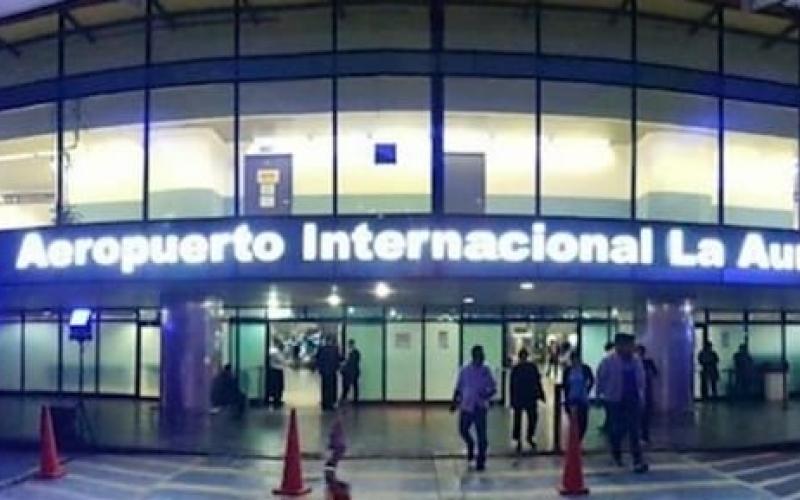 Aeropuerto Internacional La Aurora -AILA-