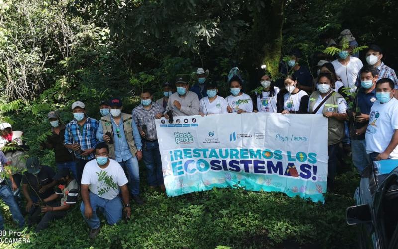 Jornada de reforestación en Escuintla