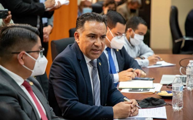 Ministro de Ambiente y Recursos Naturales, Mario Rojas Espino