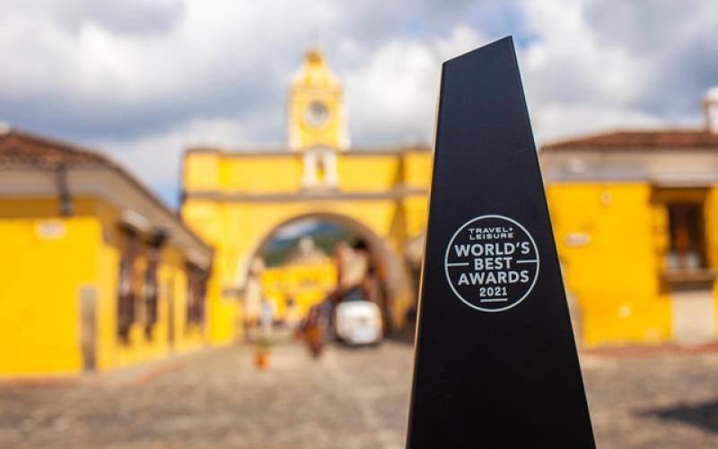Antigua Guatemala recibe reconocimiento  de Travel + Leisure  por medio del INGUAT