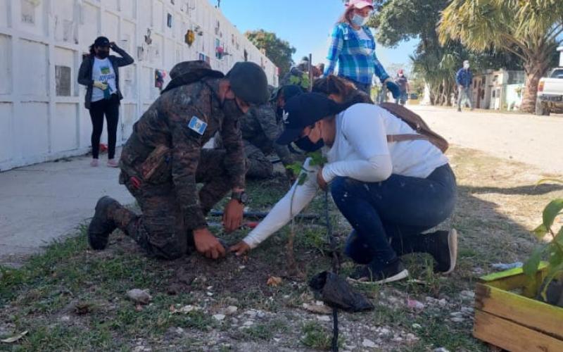Siembran 850 árboles en la cabecera de Jutiapa