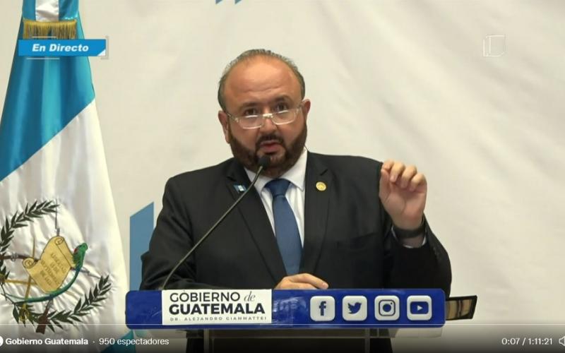 El Ministro de Economía, Antonio Malouf, durante su participación en conferencia de prensa en Palacio Nacional de la Cultura.