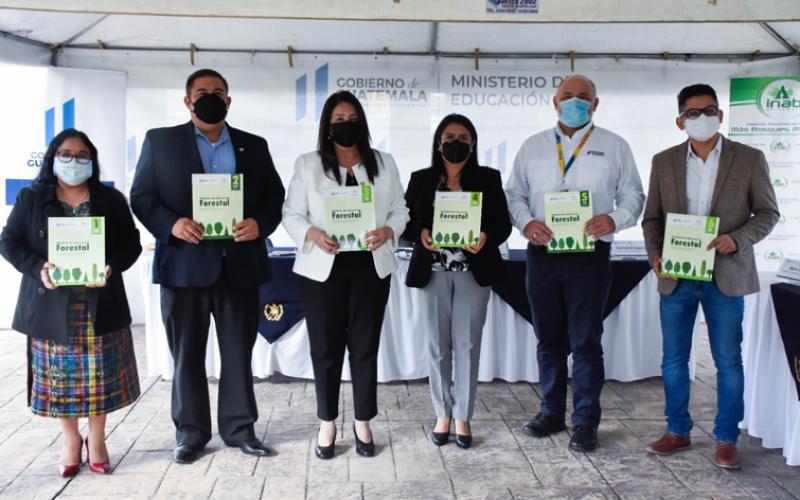 MINEDUC E INAB LE APUESTAN A LA EDUCACIÓN FORESTAL EN GUATEMALA