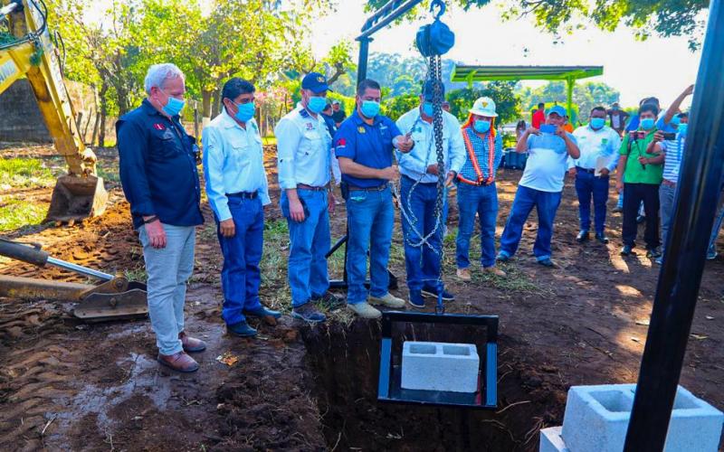  Inicio de trabajos: “Construcción Escuela de la Reforma (EDR) Santa Cruz Muluá, Retalhuleu