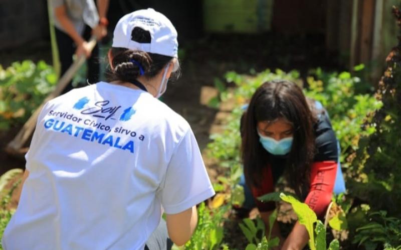 Servidores Cívicos atendieron a más de 100 mil personas en actividades agropecuarias 
