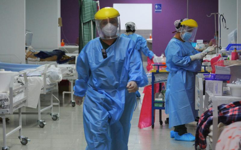 El 85% de pacientes hospitalizados por COVID-19 no están vacunados