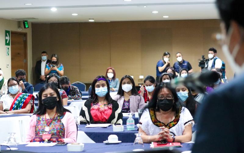 Senacyt presenta estrategia de inclusión de mujeres y pueblos indígenas en la CTi