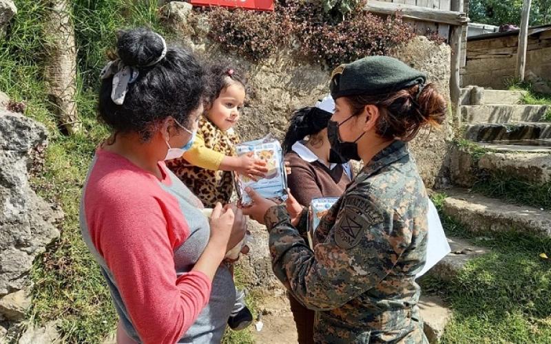 Ejército de Guatemala saluda a las guatemaltecas