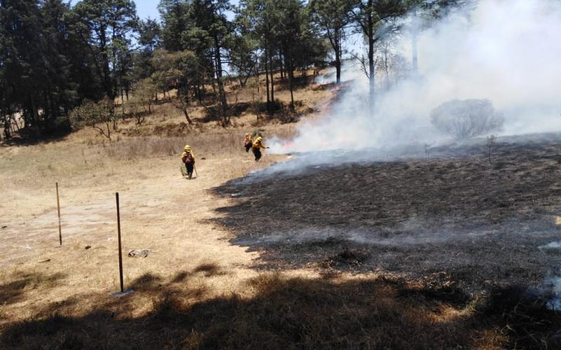 Control y liquidación de un incendio registrado en el departamento de Quetzaltenango.