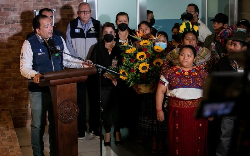 Retorna al país la migrante connacional Juana Alonzo Santizo, a quien Minex brindó acompañamiento en todo su proceso
