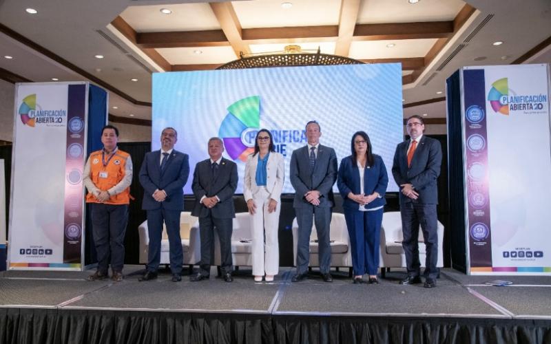 Participantes del ejercicio de la Planificación Abierta.