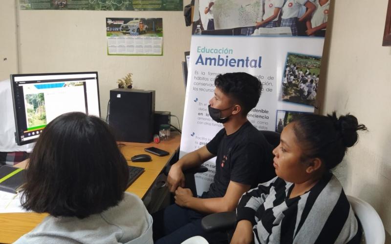 Maestros de Baja Verapaz son capacitados sobre temas ambientales
