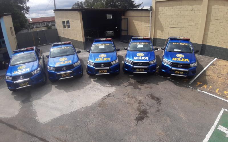 Más de 16 patrullas reparadas en Material Móvil