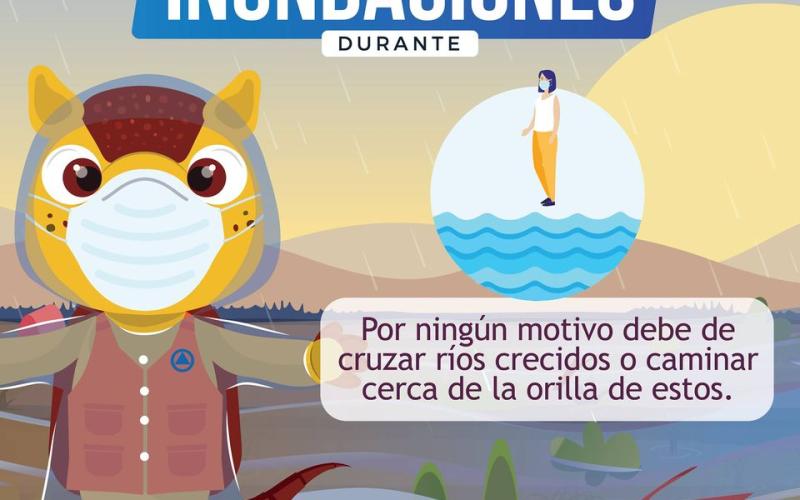La CONRED recomienda evitar cruzar los ríos crecidos.