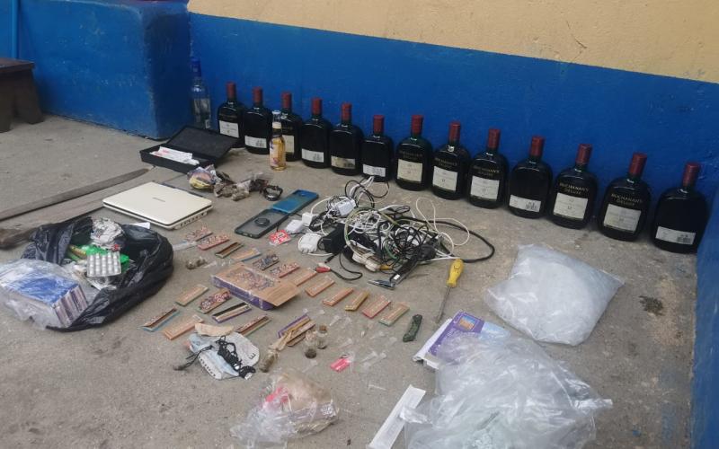 DIPANDA fortalece operativos en centros carcelarios