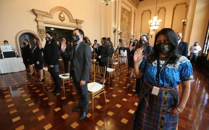 Funcionarios del Minex se gradúan como Guardianes del Patrimonio