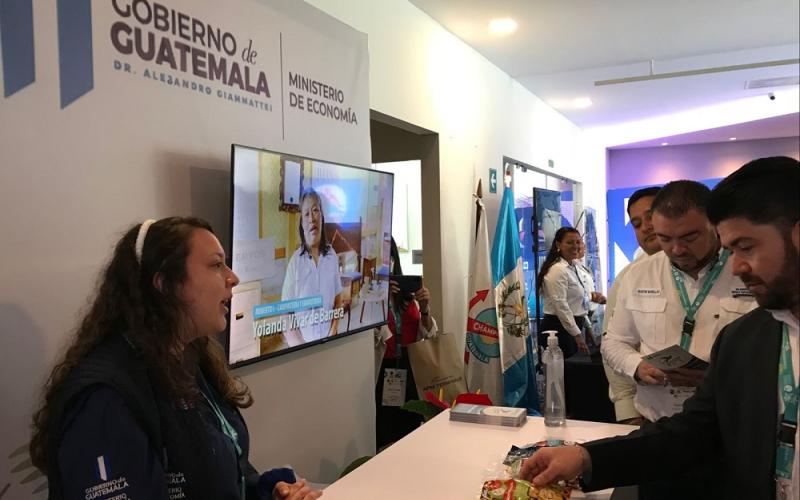 Mineco participó con un estand en el congreso.