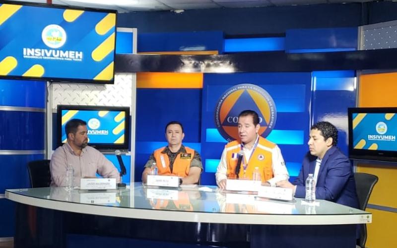 Conferencia de prensa sobre la atención a Ciclón Tropical