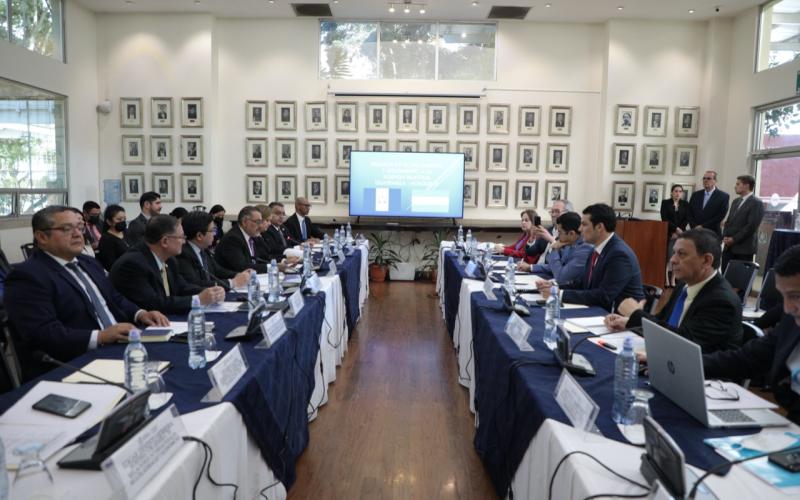 Guatemala y Honduras refrendan la relación bilateral natural, dinámica y estratégica 