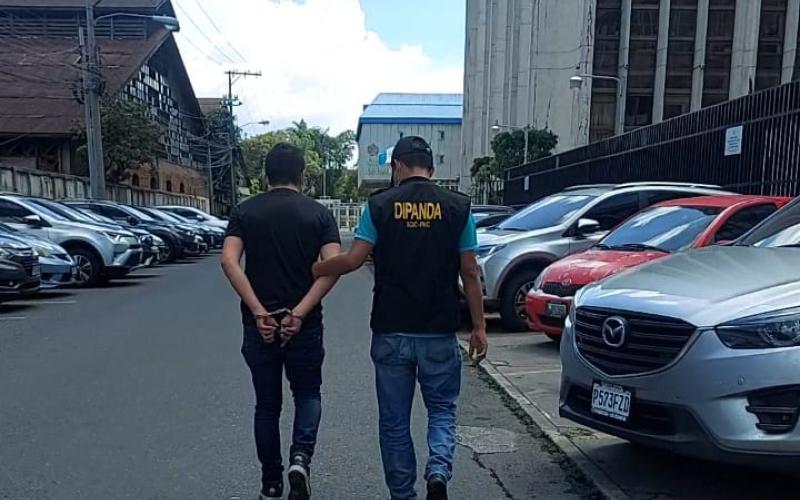 Varias personas son detenidas en flagrancia y por orden judicial
