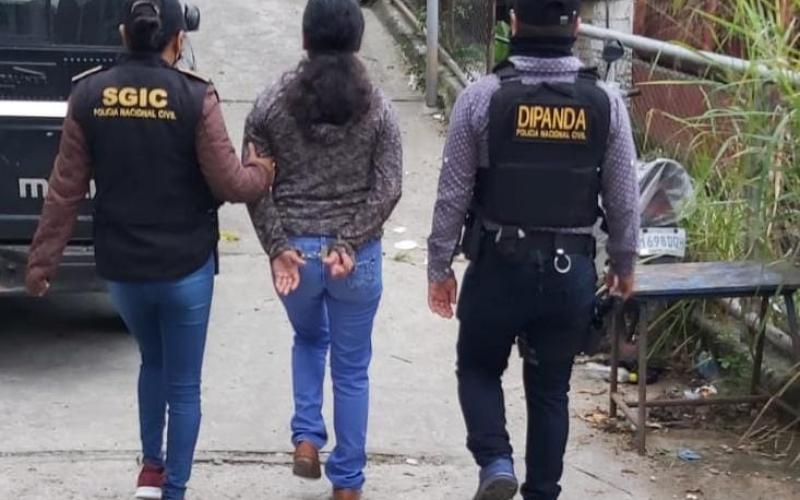 Presuntas extorsionistas detenidas en allanamientos