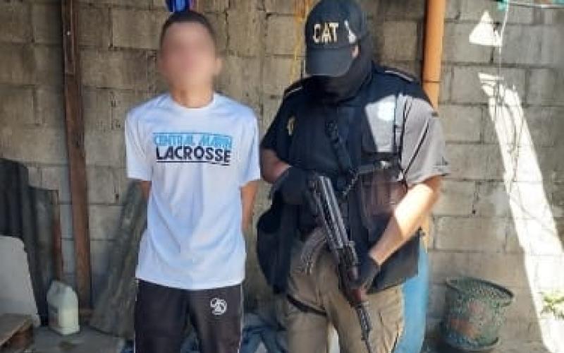 Integrante de pandilla es entregado a autoridades de El Salvador