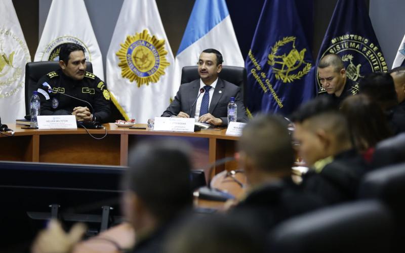 Presentan resultados en combate al narcotráfico en el país