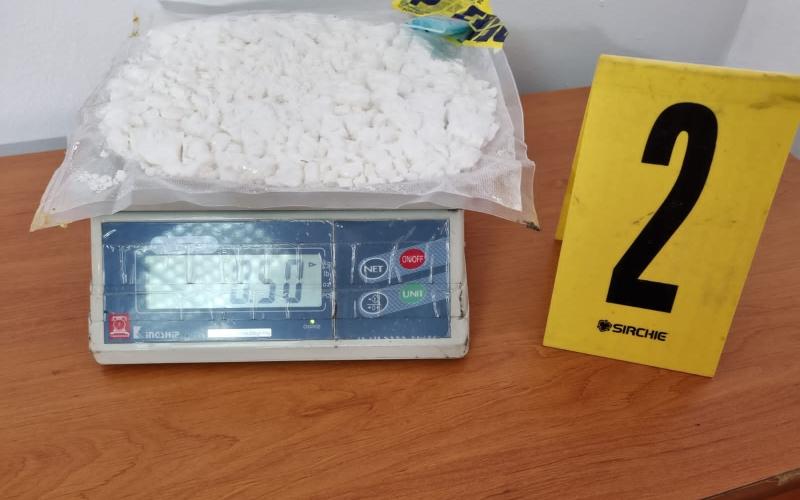 Antinarcóticos localiza encomiendas de cocaína valoradas en Q106 mil