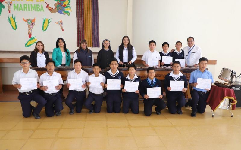 MARN imparte formación ambiental en celebración del Día de la Marimba