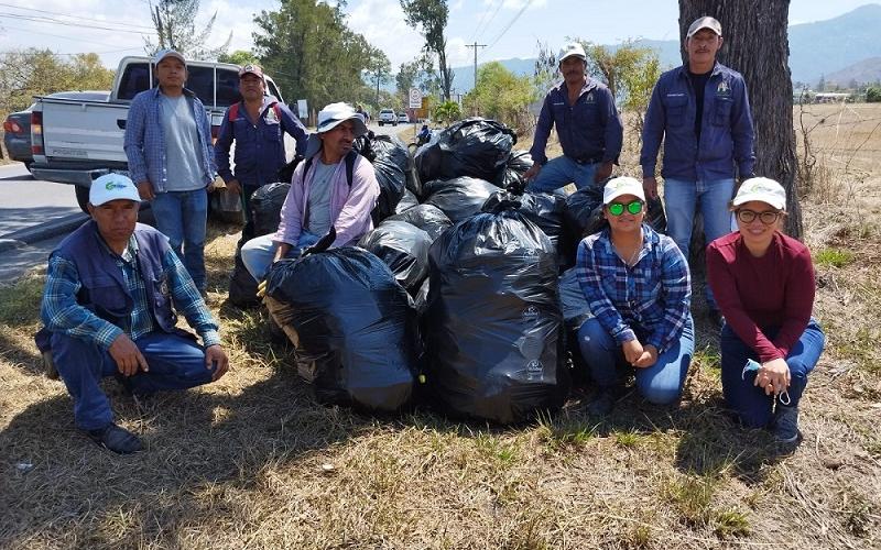 Baja Verapaz: pobladores se suman al resguardo ambiental con jornada de limpieza