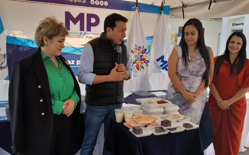Mides instala Comedor en MAIMI